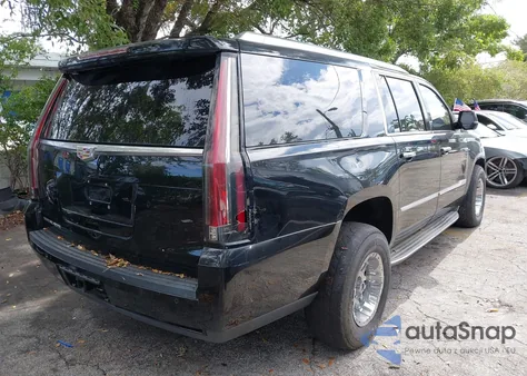 2016 Cadillac Escalade Esv Standard z USA, uszkodzony, nr VIN 1GYS3GKJ9GR351164